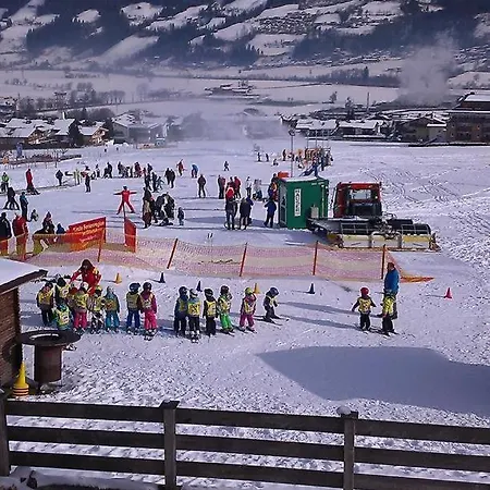 Guest house Egger - Direkt An Der Spieljochbahn